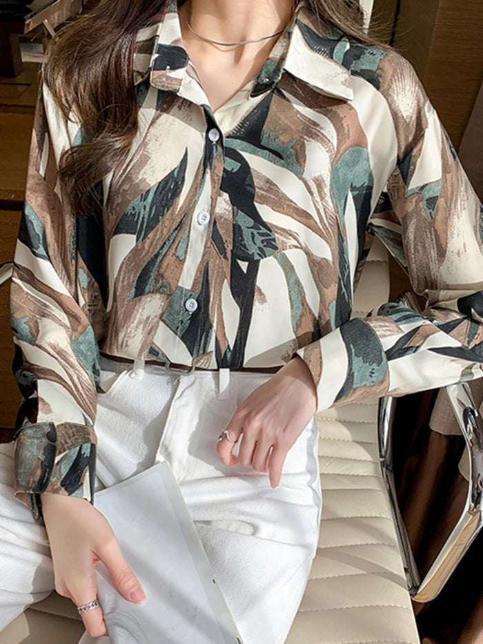 Women Blouse Autumn 2025 Top Vintage Button Up Shirts Female Blouses chic Long Sleeve Chiffon Printing Office Lady tops