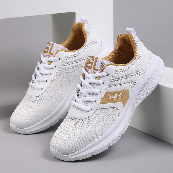 Sports shoes for women in spring and summer, lightweight, non-slip and shock-absorbing, student running shoes, mother soft-soled