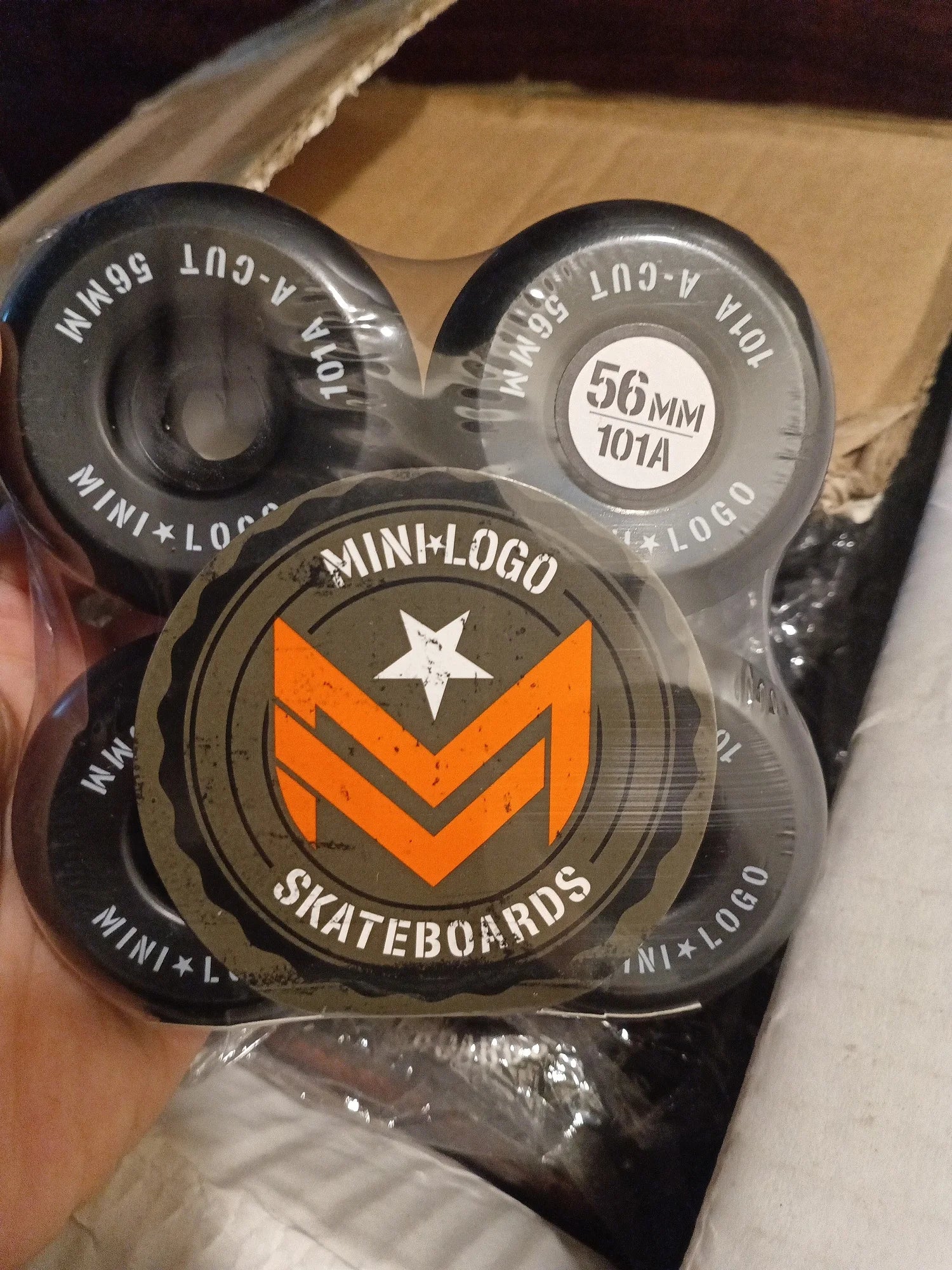 56mm-101a-black