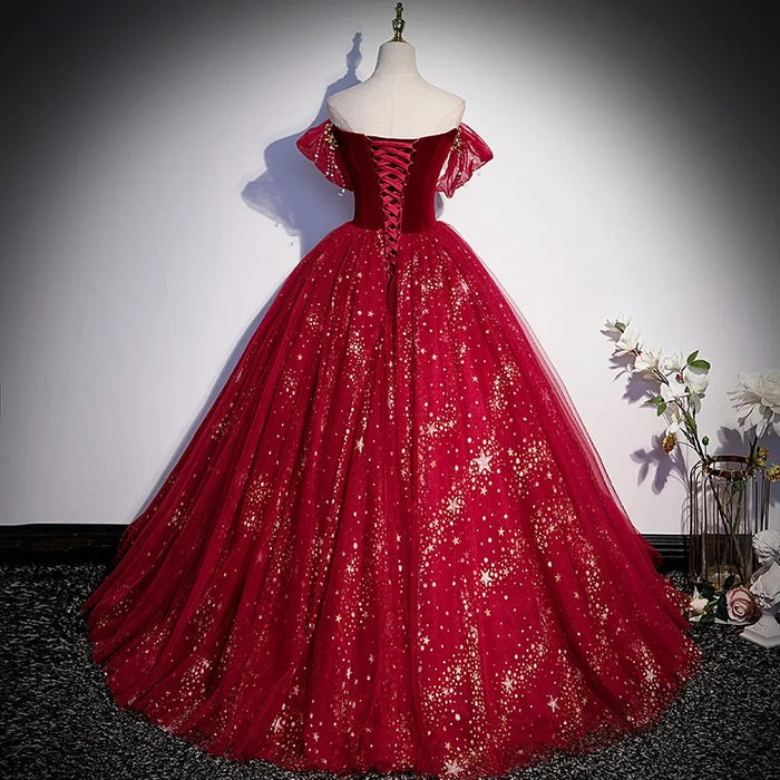 2026 New Women's Wine Red Evening Dress Fashionable Slim Fit One Shoulder Highlight Puffy Skirt Long Back Strap Dress