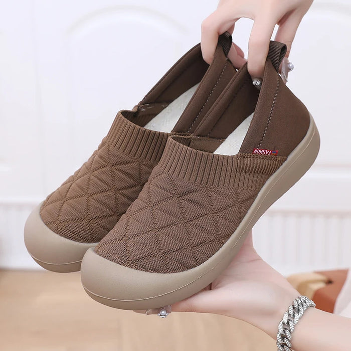 Women's casual sports shoes 2025 new multi-occasion can wear comfortable shoes light cloth home shoes