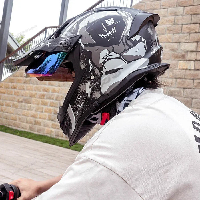 New off-road motorcycle helmet men and women motocross helmet full face kask downhill casque moto cross enfant capacete