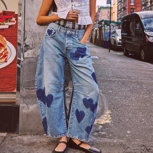 Women's Wide Leg Jeans Trendy Ladies Washed Denim Pants Chic Heart Print Jeans Modern Relaxed Fit Denim Bottoms Fashion Jeans