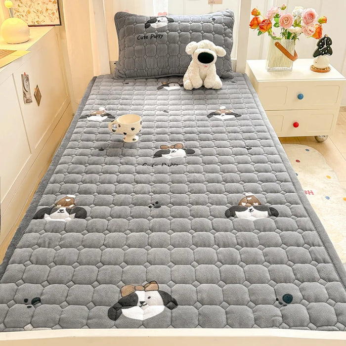 Cartoon Printed Warm Bed Mattress Super Soft Cozy Milk Velvet Single Bedding Protector Thick Tatami Mats for Autumn and Winter