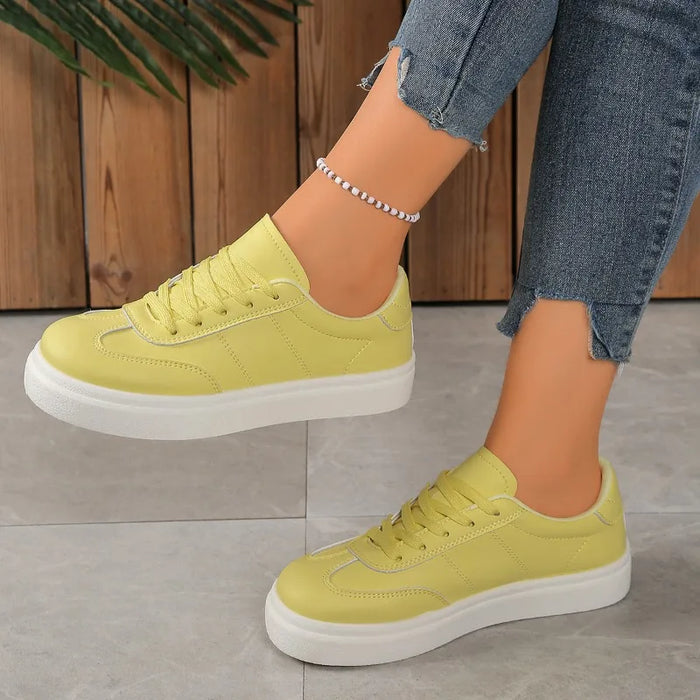 Women's Sports Shoes Round Head Lace-up Solid Color Simple Flat Shoes Light and Comfortable Outdoor Travel Shoes Tenis De Mujer