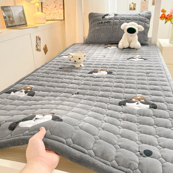 Cartoon Printed Warm Bed Mattress Super Soft Cozy Milk Velvet Single Bedding Protector Thick Tatami Mats for Autumn and Winter