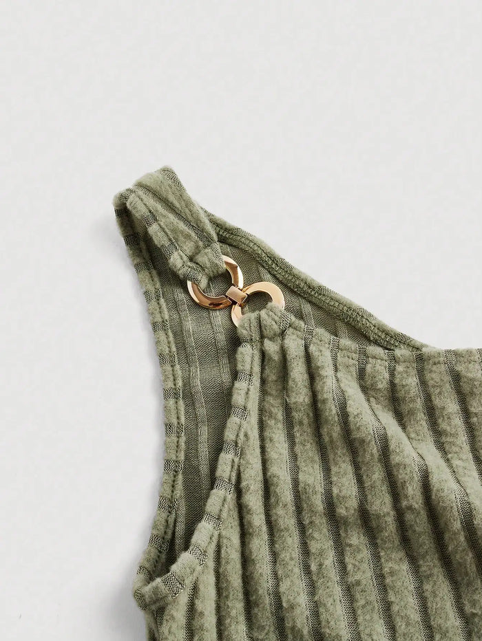 Ladies' fashionable and versatile slim fit and detachable design with sloping shoulder collar and camisole vest