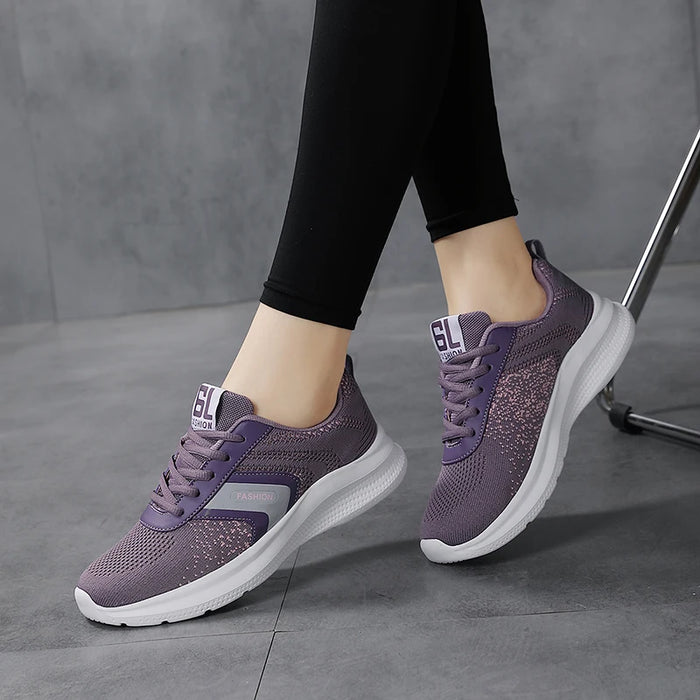 Sports shoes for women in spring and summer, lightweight, non-slip and shock-absorbing, student running shoes, mother soft-soled