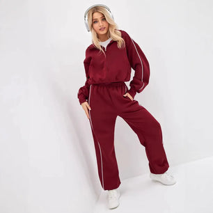 Fall 2025 Athleisure Outfit Loose Fashion Striped Sweatshirt Cardigan Trousers Set Women's Sportssuit